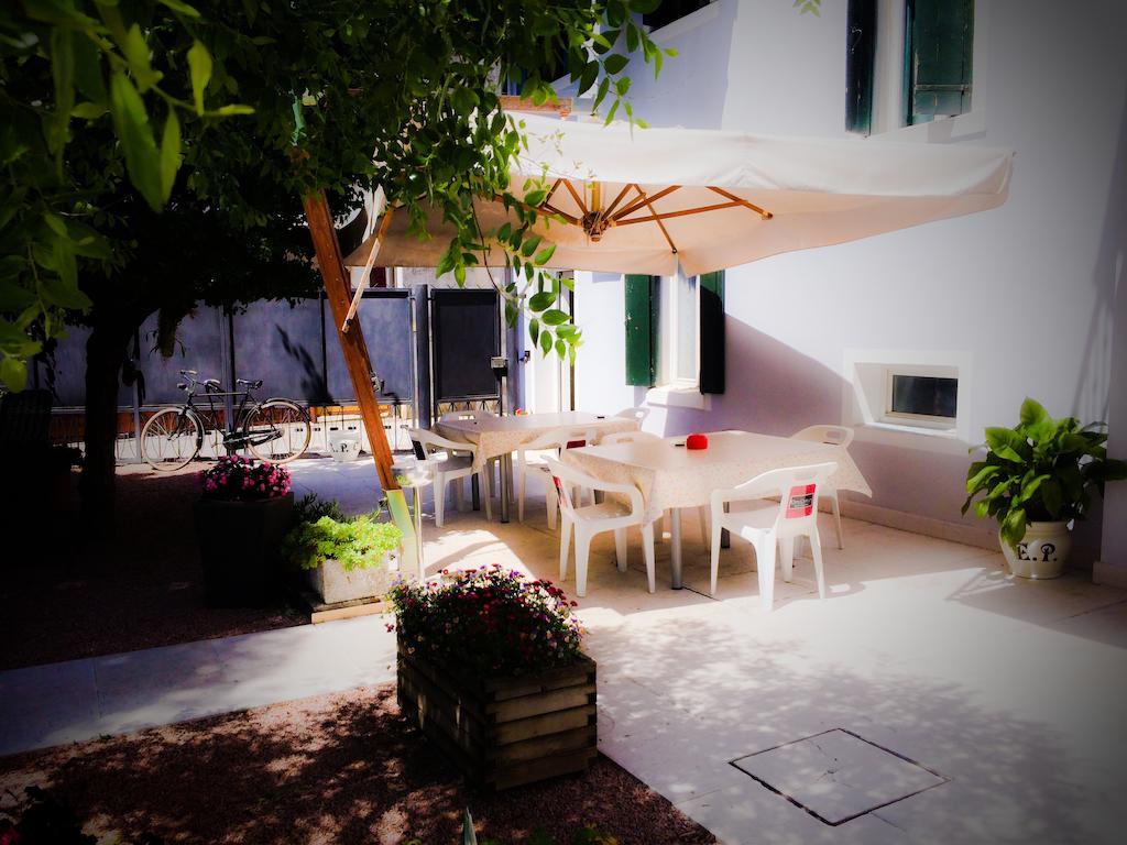 Bed & Breakfast Don Carlos San Martino di Lupari Exteriör bild